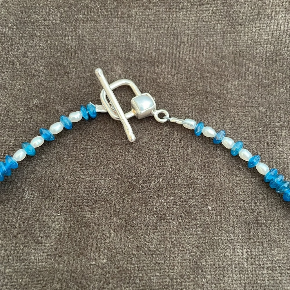 Pearl and Apatite Necklace - Picture 3 of 3